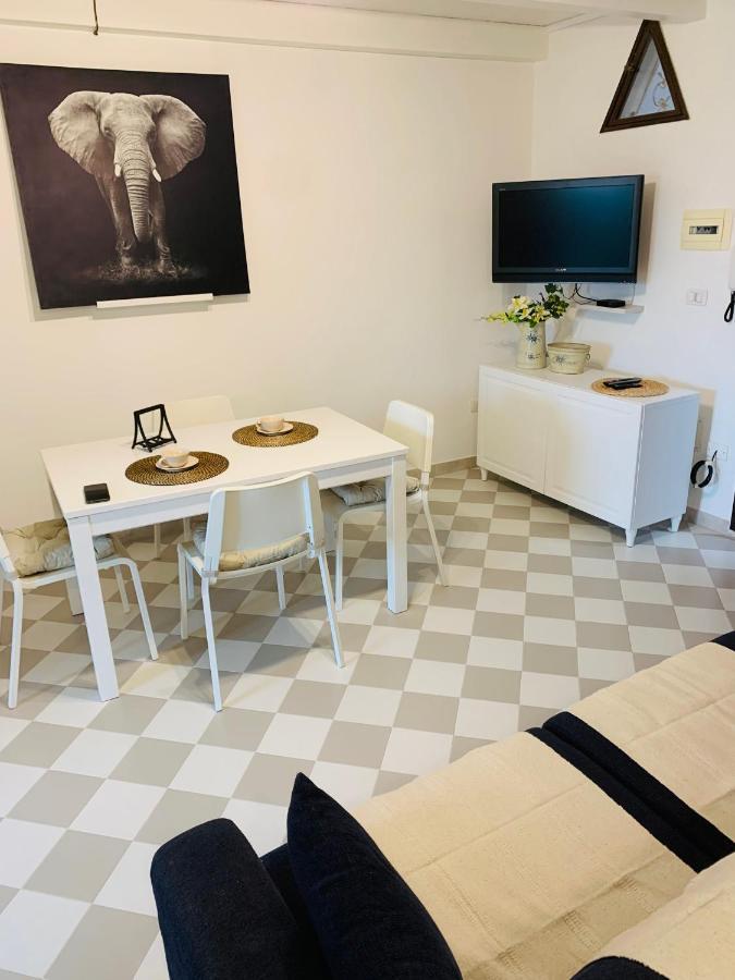 Wonderful Apartment In Old Alghero Extérieur photo